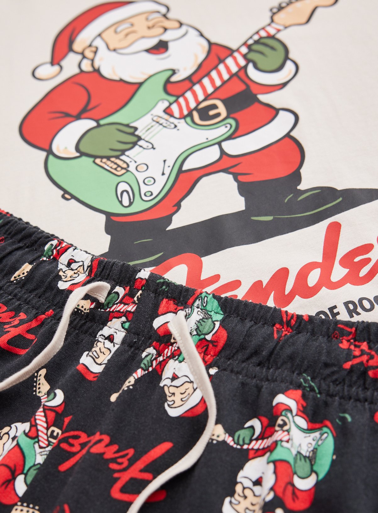 Christmas Fender 'Spirit of Rock & Roll' 2-Piece Pyjama Set S - Image 4 thumbnail